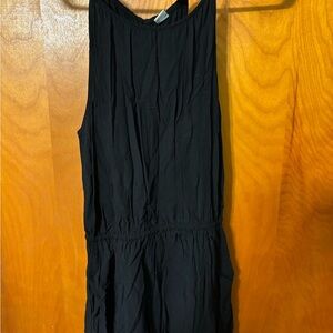 Ladies Old Navy Black Sleeveless Romper Size XS